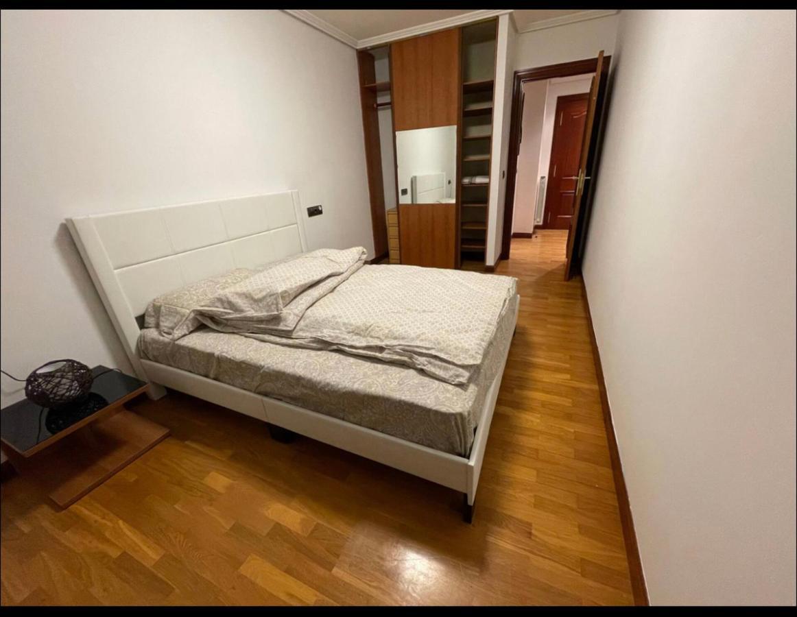 Bonito Piso Con Aparcamiento A Pie De La Calle . 나헤라 외부 사진